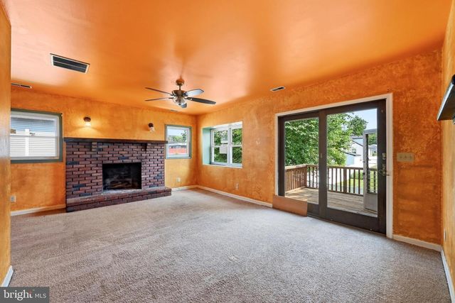 30 GLOVER AVE, Mount Ephraim, NJ 08059
