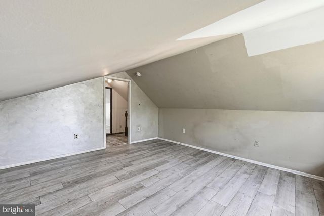 30 GLOVER AVE, Mount Ephraim, NJ 08059