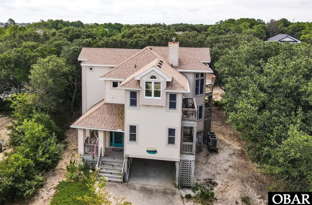 Image 3 of property listing at 902 Emerald Court Lot 71, Corolla, NC 27927