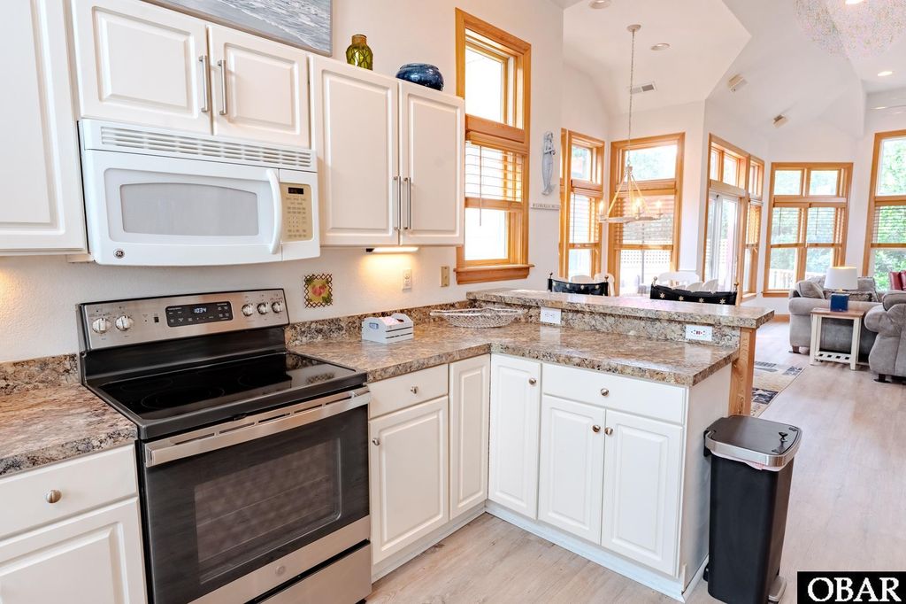 Image 10 of property listing at 902 Emerald Court Lot 71, Corolla, NC 27927