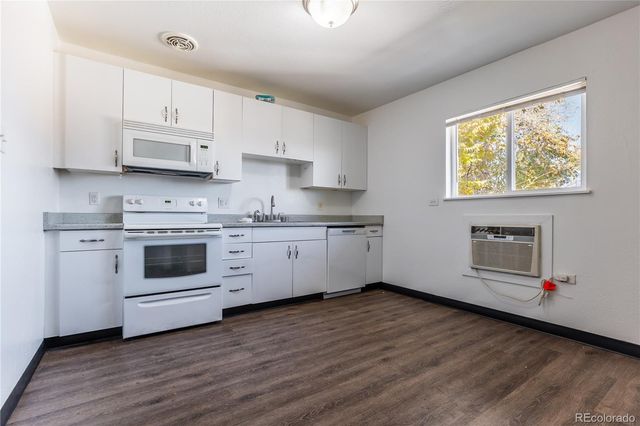 1700 Kendall Street, Lakewood, CO 80214