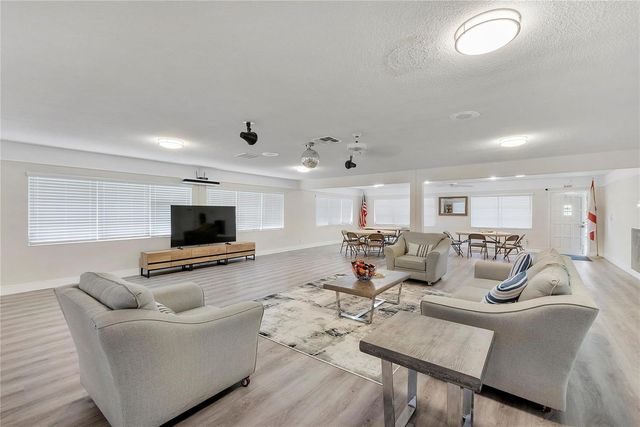1951 NE 39th Street 156, Lighthouse Point, FL 33064