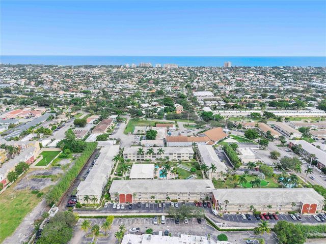 1951 NE 39th Street 156, Lighthouse Point, FL 33064