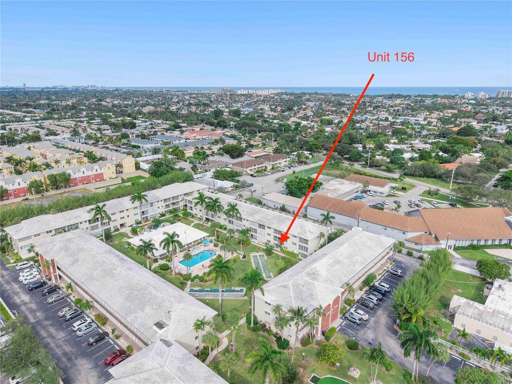 1951 NE 39th Street 156, Lighthouse Point, FL 33064