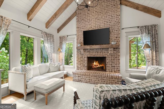 152 Mountain Streams Drive, Cleveland, GA 30528