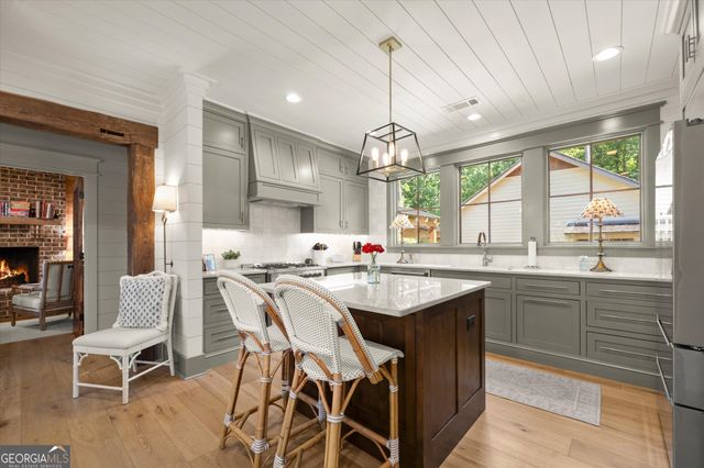 152 Mountain Streams Drive, Cleveland, GA 30528