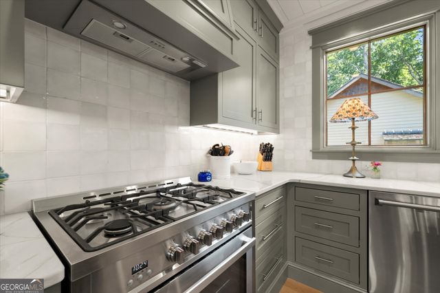 152 Mountain Streams Drive, Cleveland, GA 30528