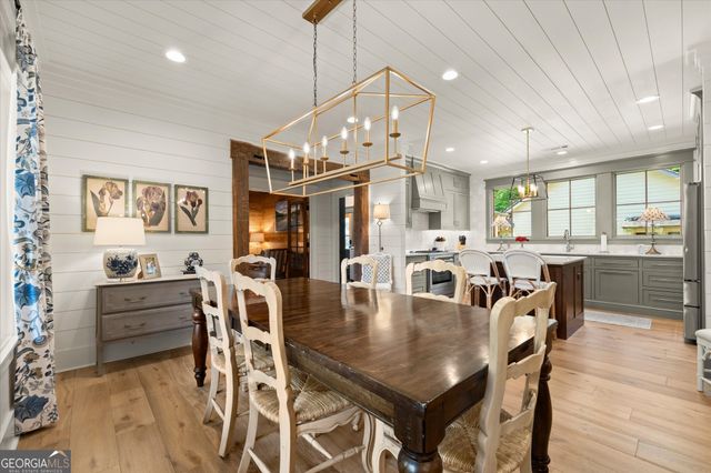 152 Mountain Streams Drive, Cleveland, GA 30528