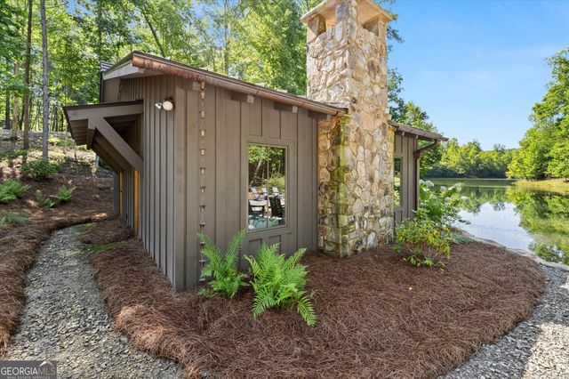 152 Mountain Streams Drive, Cleveland, GA 30528
