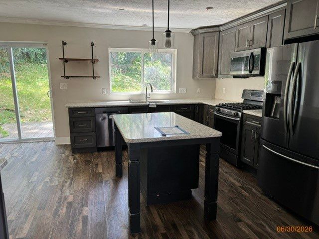738 Gallion Ave, Brookline, PA 15226