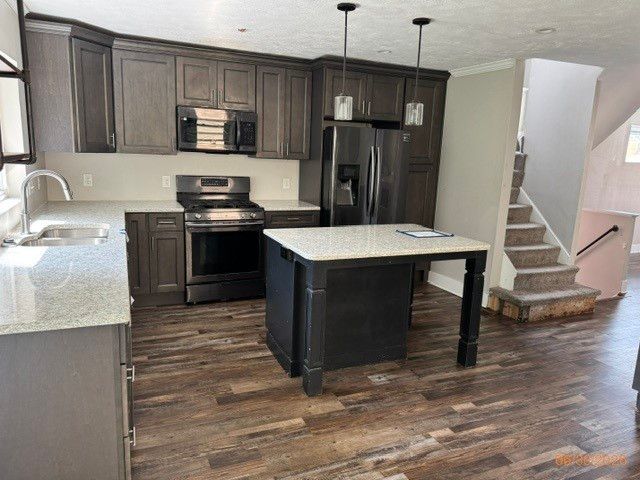 738 Gallion Ave, Brookline, PA 15226