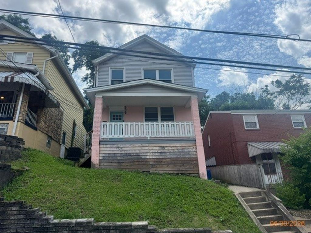 738 Gallion Ave, Brookline, PA 15226