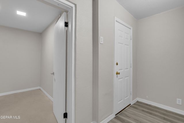 829 Huckleberry Street, El Paso, TX 79903