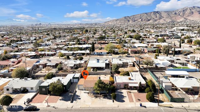 829 Huckleberry Street, El Paso, TX 79903