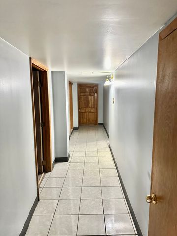 6733 S Maplewood Avenue, Chicago, IL 60629