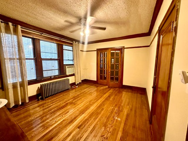 6733 S Maplewood Avenue, Chicago, IL 60629