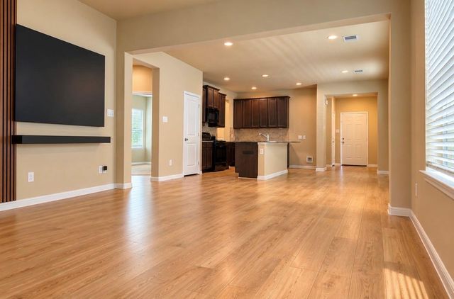 9209 Sea Garden Street, Houston, TX 77034