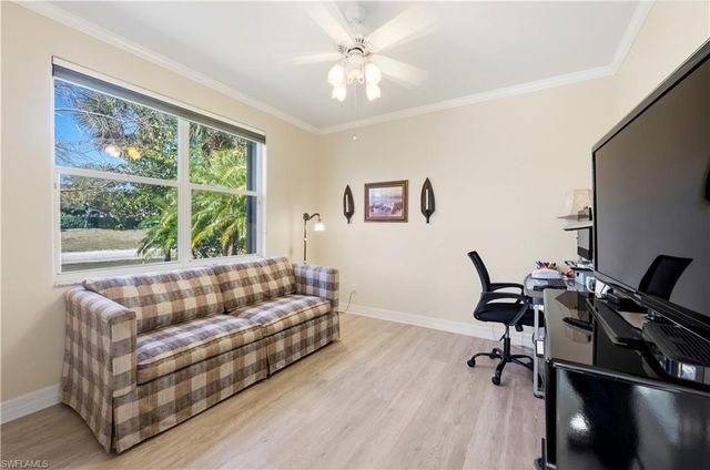 1411 Princess Sabal PT, Naples, FL 34119