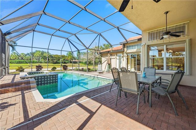 1411 Princess Sabal PT, Naples, FL 34119