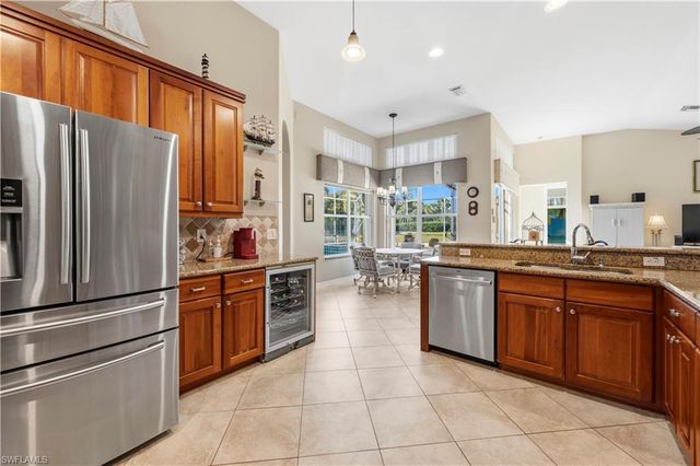 1411 Princess Sabal PT, Naples, FL 34119