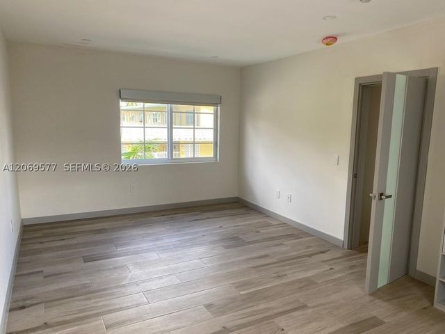 8035 Abbott Ave 107, Miami Beach, FL 33141