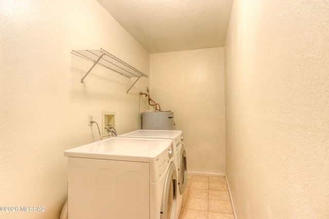 1422 S Moonflower Lane, Tucson, AZ 85748