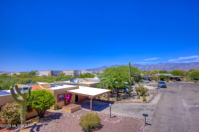 1422 S Moonflower Lane, Tucson, AZ 85748