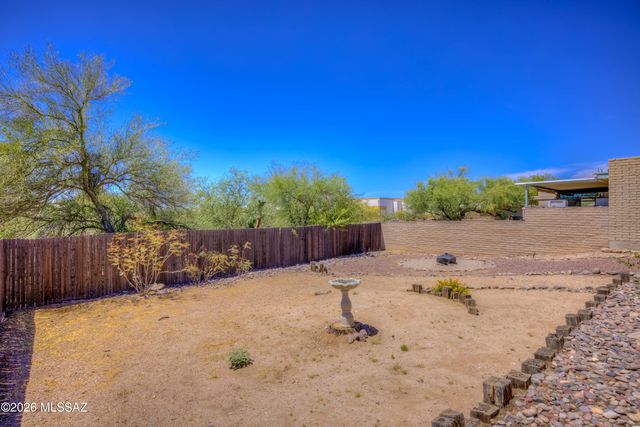 1422 S Moonflower Lane, Tucson, AZ 85748