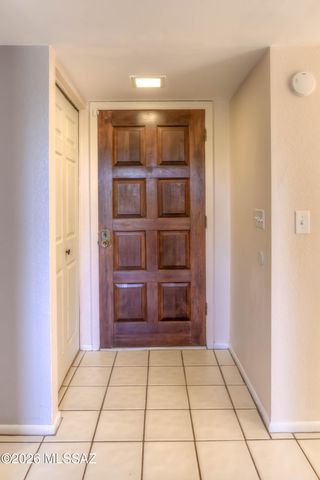 1422 S Moonflower Lane, Tucson, AZ 85748