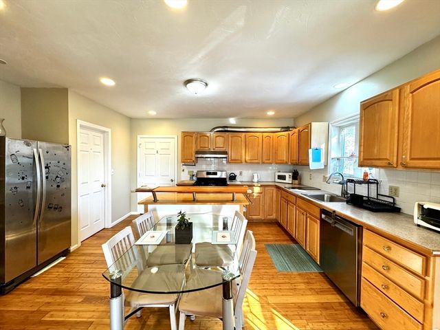 82 Medford St 2, Malden, MA 02148