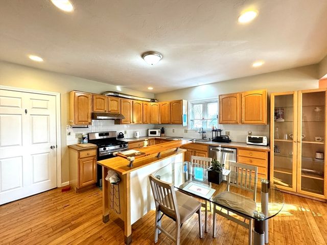 82 Medford St 2, Malden, MA 02148