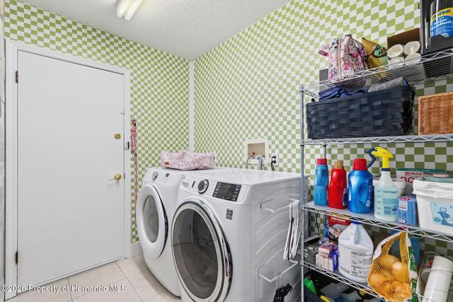 13037 Hillyer Lane, Hudson, FL 34667