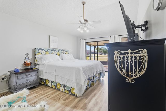 13037 Hillyer Lane, Hudson, FL 34667