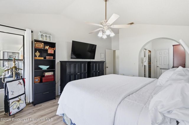 13037 Hillyer Lane, Hudson, FL 34667