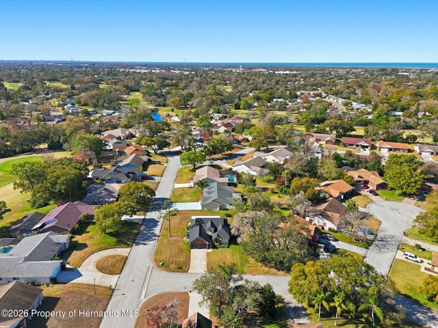 13037 Hillyer Lane, Hudson, FL 34667