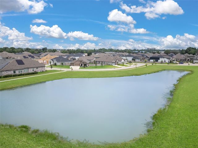 2415 Garden Arbor, Tomball, TX 77375