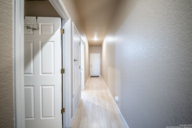 1005 E County Road 678, Natalia, TX 78059