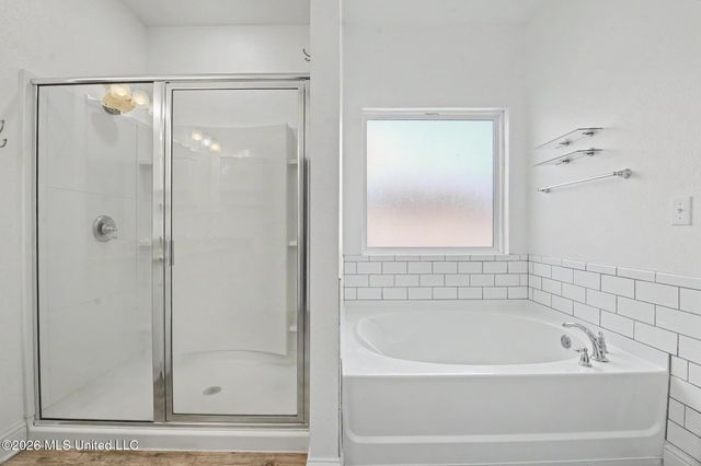 6836 Sweetclover Drive, Ocean Springs, MS 39564