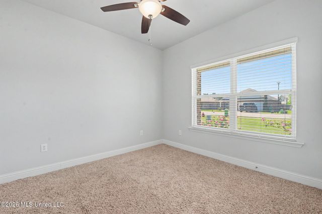 6836 Sweetclover Drive, Ocean Springs, MS 39564