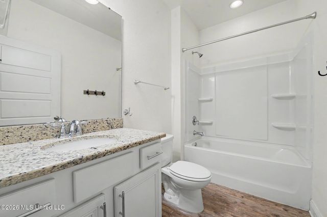6836 Sweetclover Drive, Ocean Springs, MS 39564