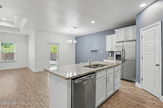 6836 Sweetclover Drive, Ocean Springs, MS 39564