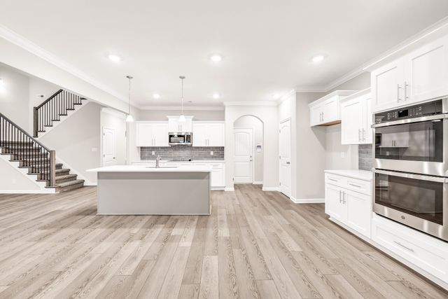 1038 Vendue Ave, Clarksville, TN 37042