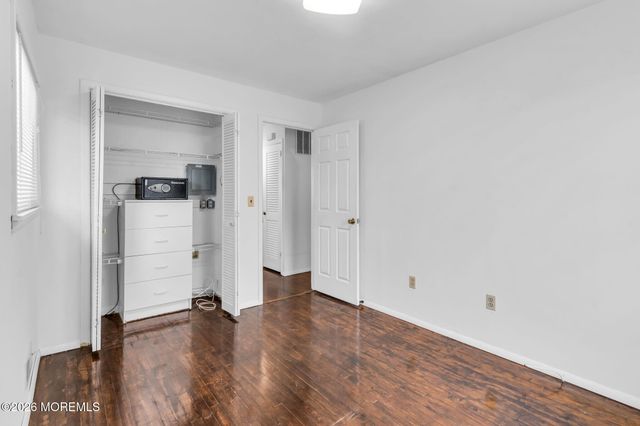702 Bowsprit Point, Lanoka Harbor, NJ 08734