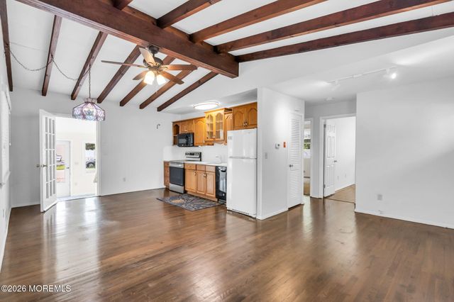 702 Bowsprit Point, Lanoka Harbor, NJ 08734