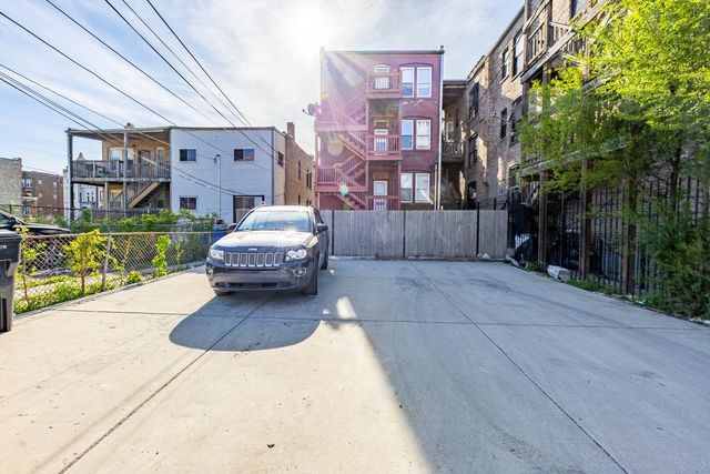 1105 S Richmond Street 2, Chicago, IL 60612