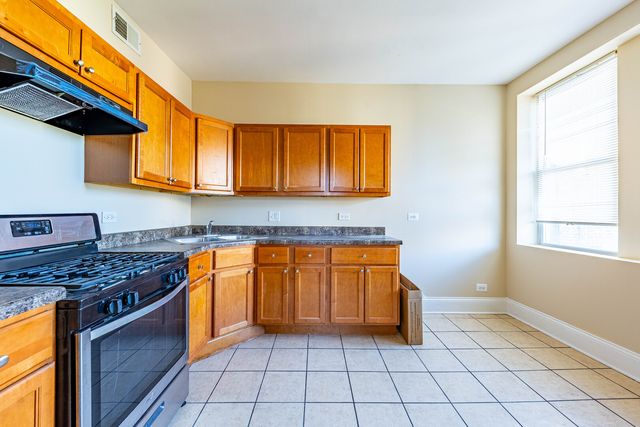 1105 S Richmond Street 2, Chicago, IL 60612