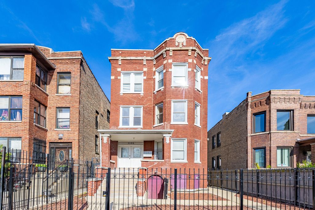 1105 S Richmond Street 2, Chicago, IL 60612