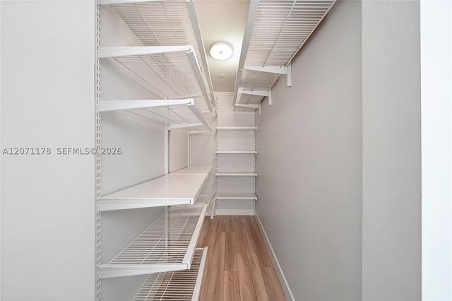 1300 S Miami Ave 3709, Miami, FL 33130