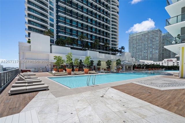1300 S Miami Ave 3709, Miami, FL 33130