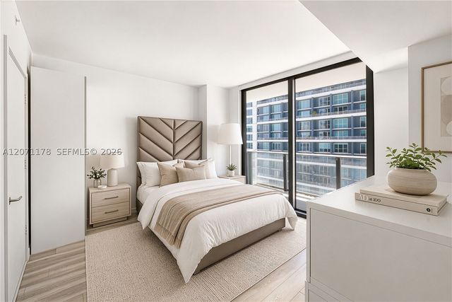 1300 S Miami Ave 3709, Miami, FL 33130